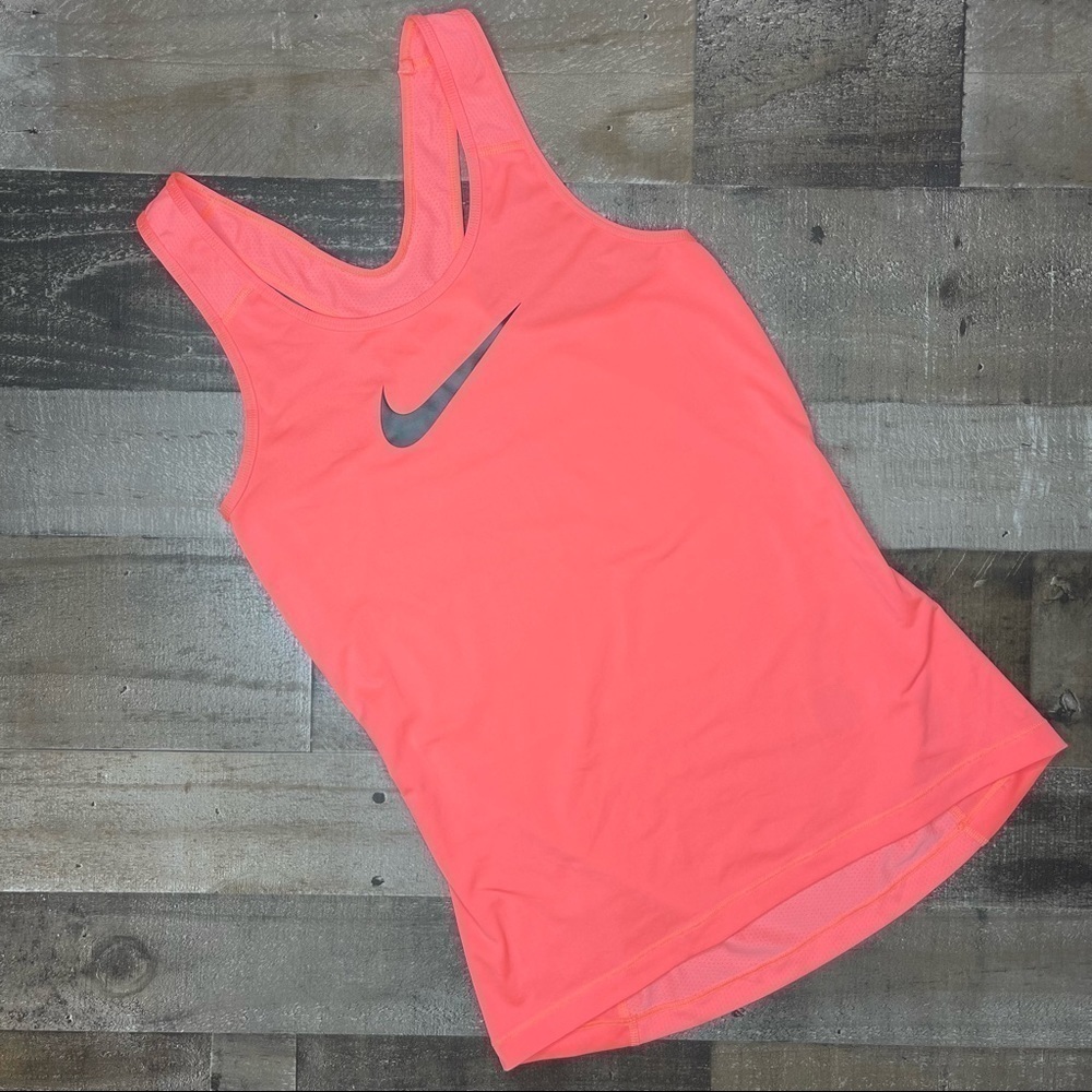 Nike Racerback Tank Top size Small